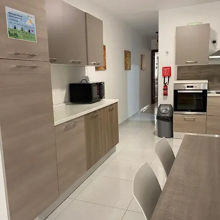 Sunrise Court Apartment Marsaskala Exterior photo
