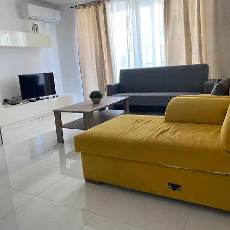 Sunrise Court Apartment Marsaskala Exterior photo